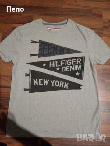 Тениска Tommy Hilfiger , снимка 1 - Тениски - 44355154