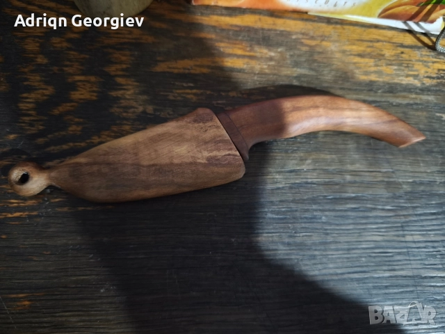 Ножче за носене на врат 