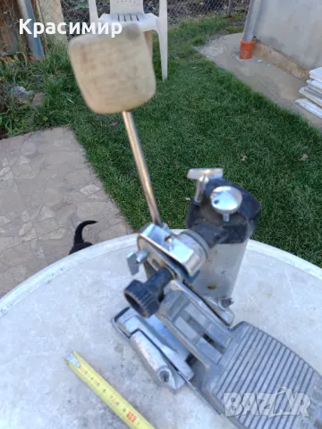 Педал за барабан "PREMIER" , снимка 2 - Ударни инструменти - 48868157