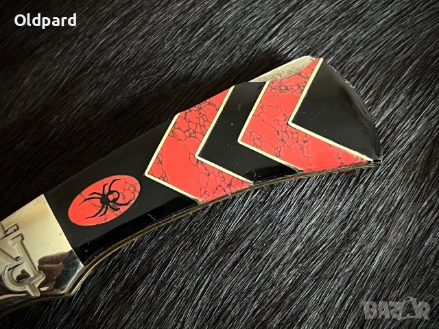 Висококачествен колекционерски джобен сгъваем нож на стил Spider Man (Black Widow Lockback) RR1674, снимка 3 - Ножове - 42922397