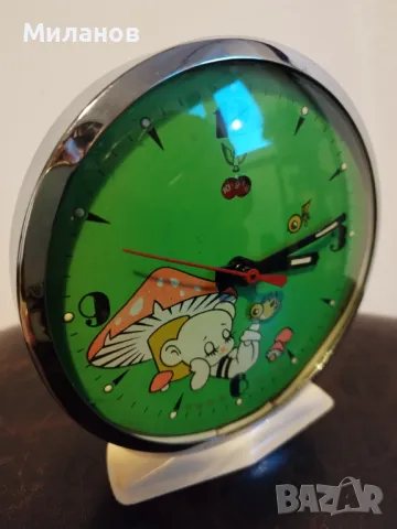 Стар механичен будилник, настолен часовник, снимка 7 - Антикварни и старинни предмети - 49362617