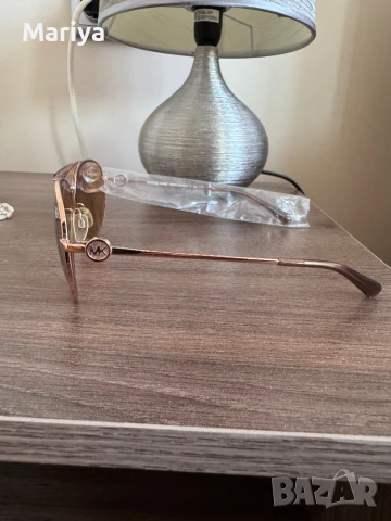 Слънчеви очила  Michael Kors, снимка 7 - Слънчеви и диоптрични очила - 51099822