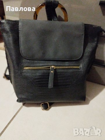 Черна кожена раница Ейвън, снимка 1