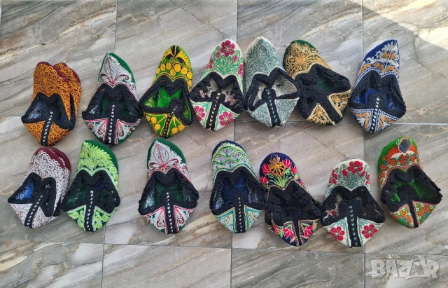 Родопски мъжки и дамски терлици, плетени чорапи, снимка 8 - Други - 47423642