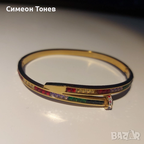 Дамска гривна