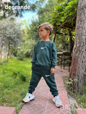 Памучен детски екип на Nike без вата Размери 9-10г 