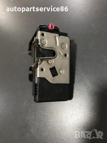 Механизъм за заключване на задна лява врата за Opel Signum (2002-2006) 24447345