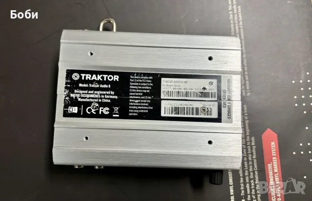 Звукова карта Traktor Audio 6 Native Instruments, снимка 8 - Ресийвъри, усилватели, смесителни пултове - 56507539