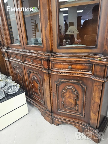 Италианска витрина, снимка 3 - Секции и витрини - 53298968