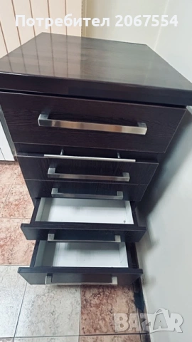 Много запазен МДФ скрин-широк 50, дълбок 60, висок 100 см., снимка 6 - Скринове - 54046600