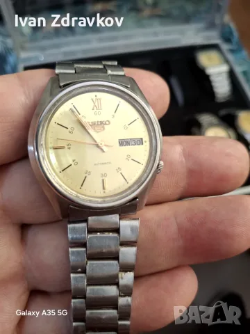 Продавам оригинален Seiko 5