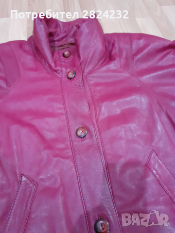 Яке естествена кожа на VALENTINO , снимка 7 - Якета - 44681357