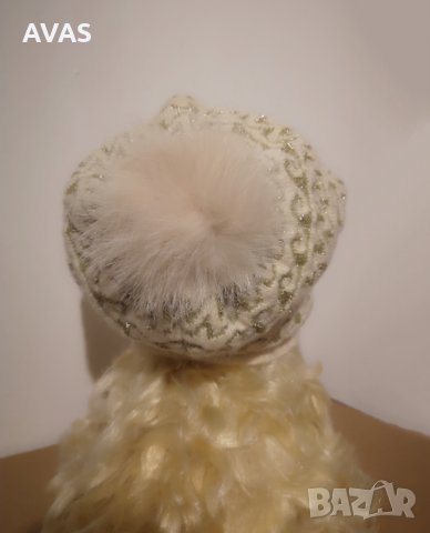 Нова шапка Вълна+Ангора с помпон дамска зимна, снимка 4 - Шапки - 31362517