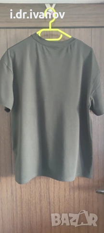 нова черна тениска с ефектни цветя , снимка 4 - Тениски - 54177487