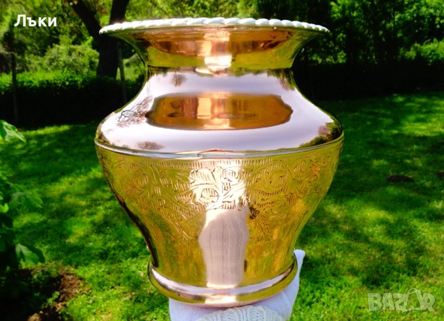 Медна ваза,делва 1.2 кг. , снимка 2 - Антикварни и старинни предмети - 40777068