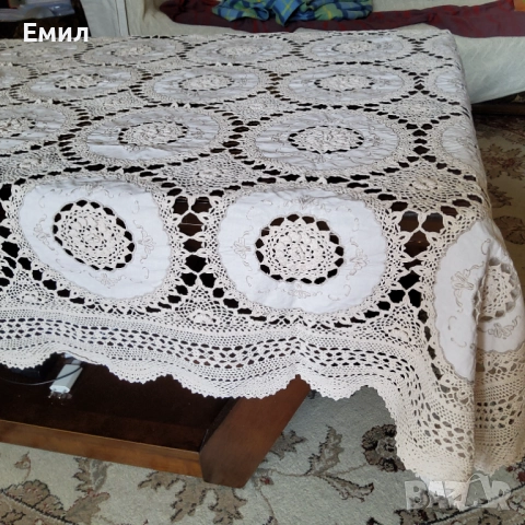 Продавам плетива на една кука