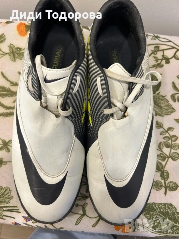 Спортни обувки  