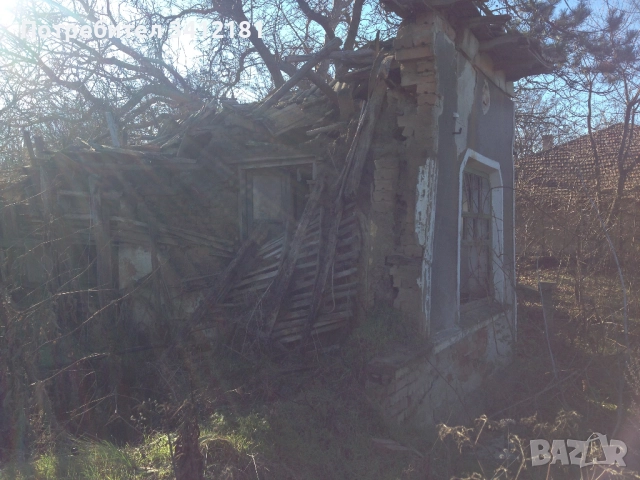 Парцел 1800 кв.м. и къща за основен ремонт в село Красен област Добрич собственик , снимка 5 - Къщи - 52341775