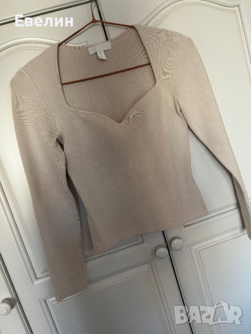 Блуза H&M, снимка 2 - Блузи с дълъг ръкав и пуловери - 44729316