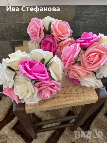 Букет от вечни рози Свети Валентин за празника на влюбените романтичен подарък, снимка 3 - Изкуствени цветя - 35658019