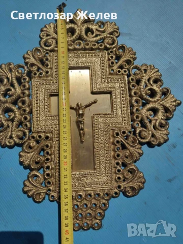 ГОЛЯМ БРОНЗОВ АРМЕНСКИ КРЪСТ , снимка 1