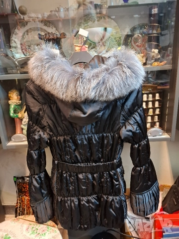 J.N.G., ITALY елегантно яке сатен M, снимка 2 - Якета - 52950999