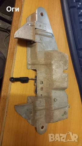 Механизъм заключване заден капак за фолксваген Бора седан, снимка 2 - Части - 53295896