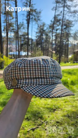 Дамски каскет бежово каре, ONE SIZE, 15 лв., снимка 1