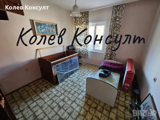 Продавам самостоятелна къща в град Хасково, снимка 7 - Къщи - 49107956