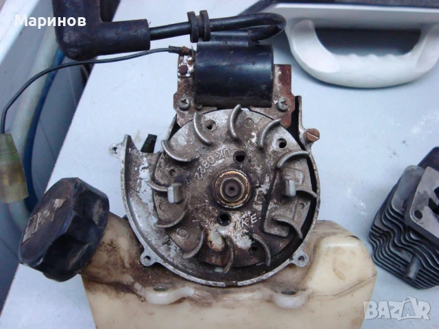 Двутактов двигател за храсторез/моторнаножица HONDA , снимка 2 - Градинска техника - 50466587