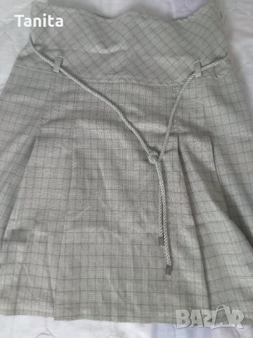 Пола с блестящи нишки и тениска, снимка 2 - Поли - 30713970