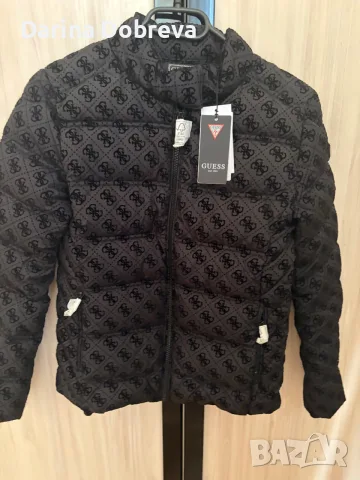 Ново дамско яке на Guess , снимка 4 - Якета - 55855500