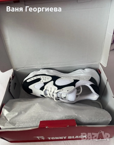 Дамски маратонки, снимка 2 - Маратонки - 52811415