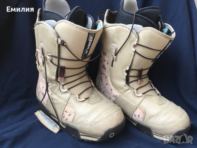 Burton -Emerald -39 номер Сноуборд обувки , снимка 1 - Зимни спортове - 39117049