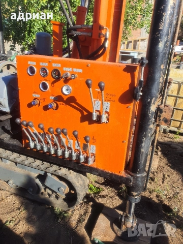 верижна самоходна сондажна машина, снимка 5 - Индустриална техника - 52630974