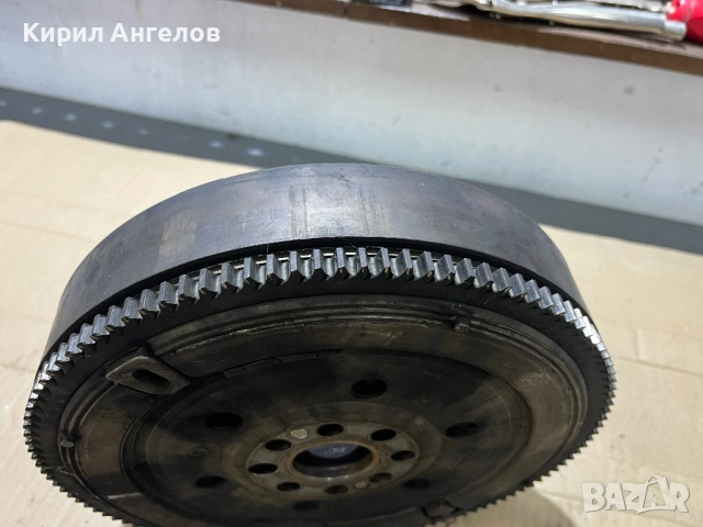 Демпферен маховик за BMW E46 320D / E39 520D (136 к.с.), снимка 4 - Части - 51056238