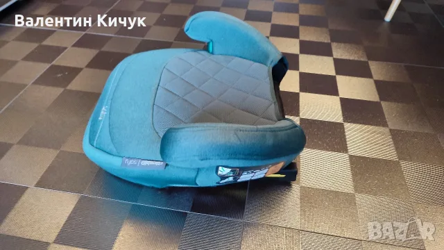 Седалка Isofix за кола за деца с височина от 125 см, зелено. Chipolino Safy. Абсолютно като ново., снимка 6 - Столчета за кола и колело - 56184253