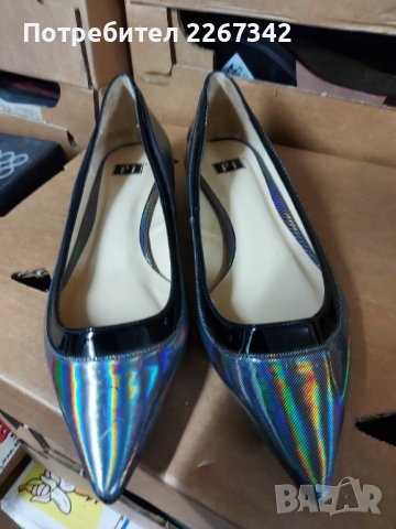 Дамски обувки , снимка 1 - Дамски ежедневни обувки - 38797367