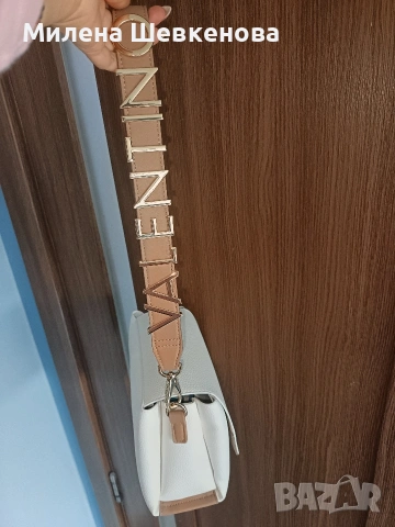 Нова дамска чанта VALENTINO, снимка 3 - Чанти - 54180572