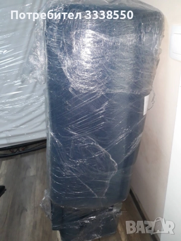 Офис стол на половин цвна, снимка 2 - Столове - 52951920