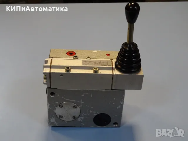 пневматичен блок wmw DDR StGK04/0400 Pneumatic Valve NW-8mm Orsta TGL36389, снимка 6 - Резервни части за машини - 47675966