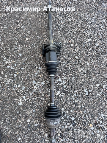 Полуоска предна дясна за Фиат Гранде пунто 1.3 JTD. 75кс. 2008г. 