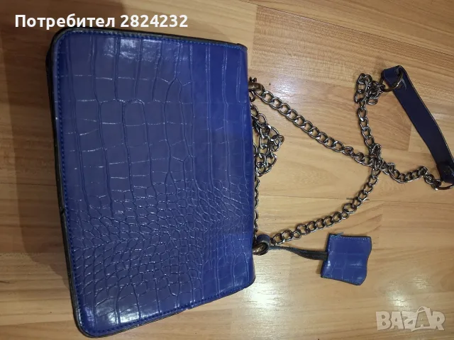 Дамска чанта на YVES SANT LAUREN , снимка 2 - Чанти - 55889393