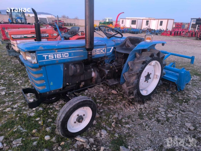 японски трактор, снимка 4 - Селскостопанска техника - 54118299