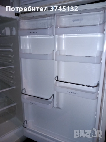 Хладилник с горна камера Gorenje , снимка 11 - Хладилници - 51536585