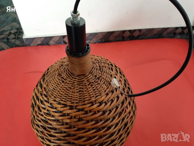 Плетена Висяща Лампа Полюлей с Лед крушка, снимка 5 - Лампи за таван - 44278283