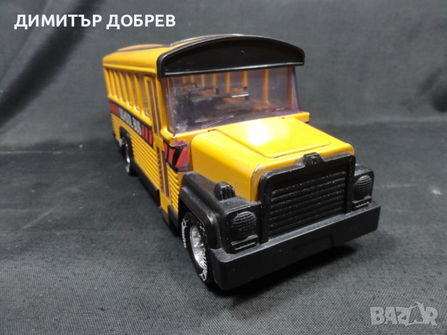 СТАРА РЕТРО МЕТАЛНА ИГРАЧКА УЧИЛИЩЕН АВТОБУС BUDDY-L HONG KONG 1981, снимка 5 - Колекции - 52874697