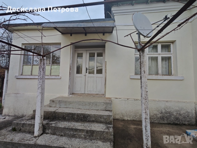 Продавам къща в с Нова Камена, снимка 5 - Къщи - 52016880