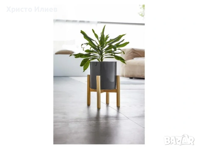 Кашпа със стойка Саксия с дървена стойка Сива Бяла