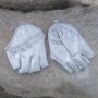 Дамски ръкавици без пръсти в сребристо - код 7059